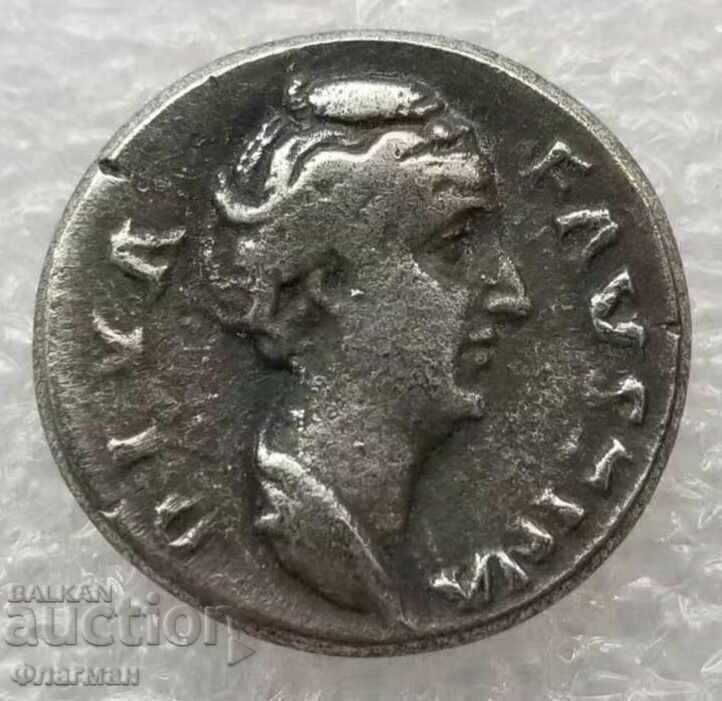 Denar al Împărătesei Faustina I, 110 - 141 d.Hr. REPLICA Denar al Împărătesei Faustina I, 110 - 141 d.Hr. REPLICA
