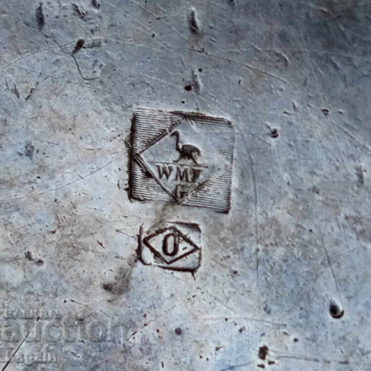 Antique vessels in a lot - 5 Antique vessels in a lot - 5