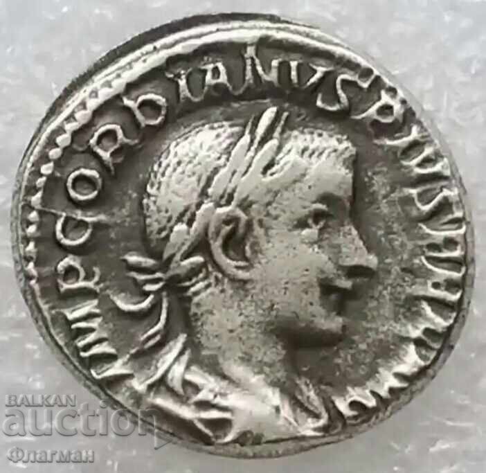 Денарий на Император Гордиан III, 238 - 244 сл. Хр. РЕПЛИКА