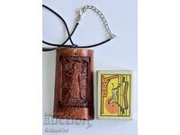 Medalion amulet din os pentru protecție, compasiune și binecuvântare