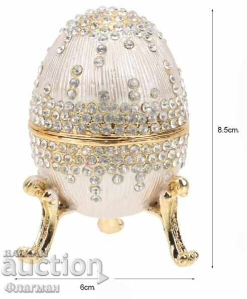 Ou Faberge / 13 cu preț 80.00 BGN | € 40.90