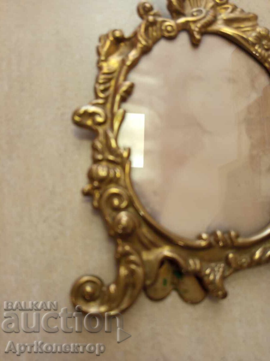 Delivery of Old Baroque Frame Bronze Brass