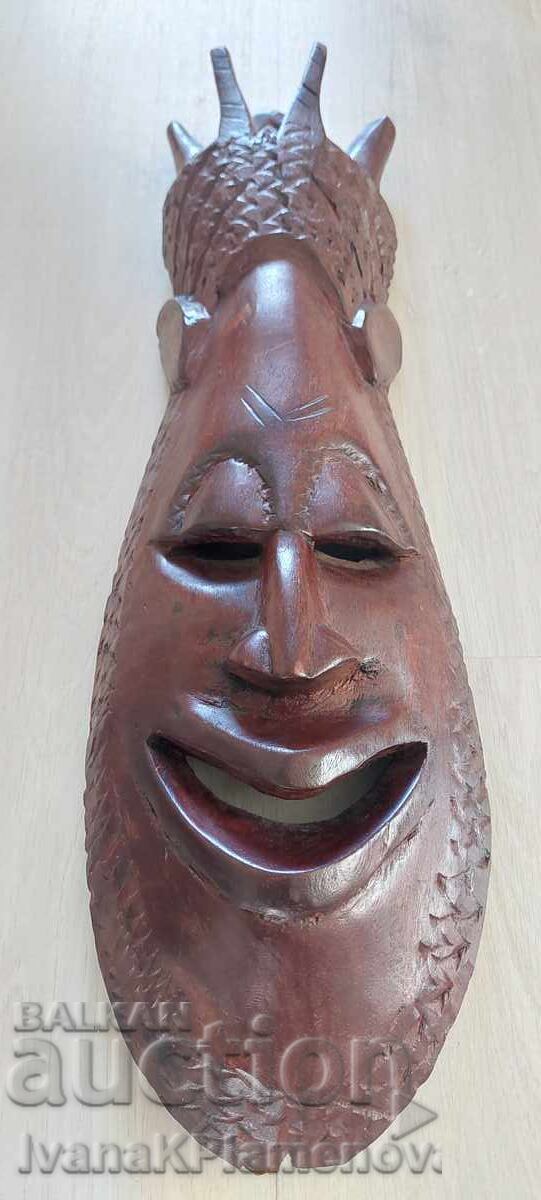 Αφρικανικό ξυλόγλυπτο από μασίφ ξύλο για γνώστες 60εκ με τιμή 60.00 BGN | € 30.68