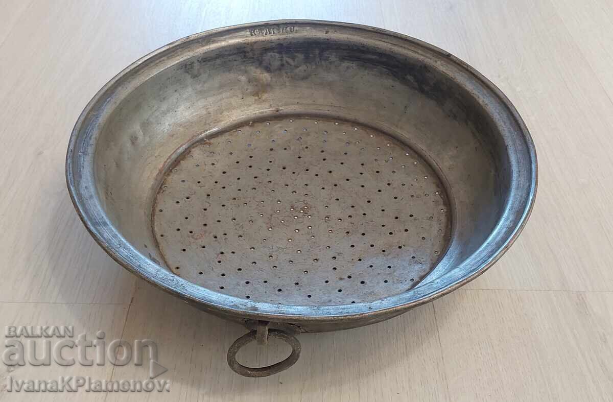 Auction  Copper pot for connoisseurs (retro)