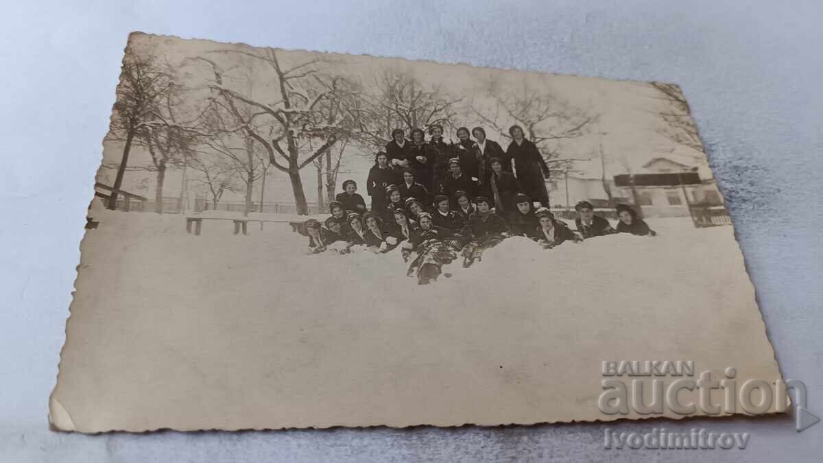 Fotografie eleve iarna