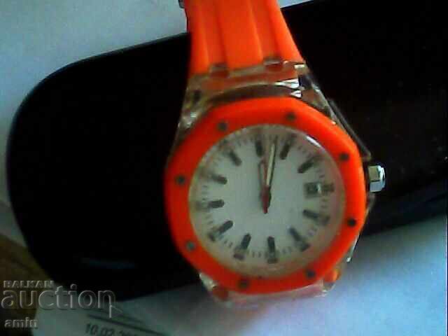 Beautiful sports watch, works without battery with price € 4.09 | 8.00 BGN