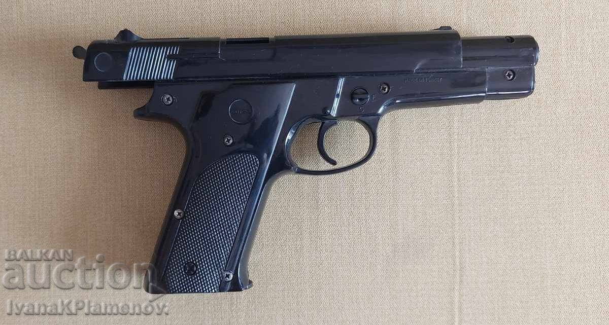 Auction Toy gun Auction Toy gun