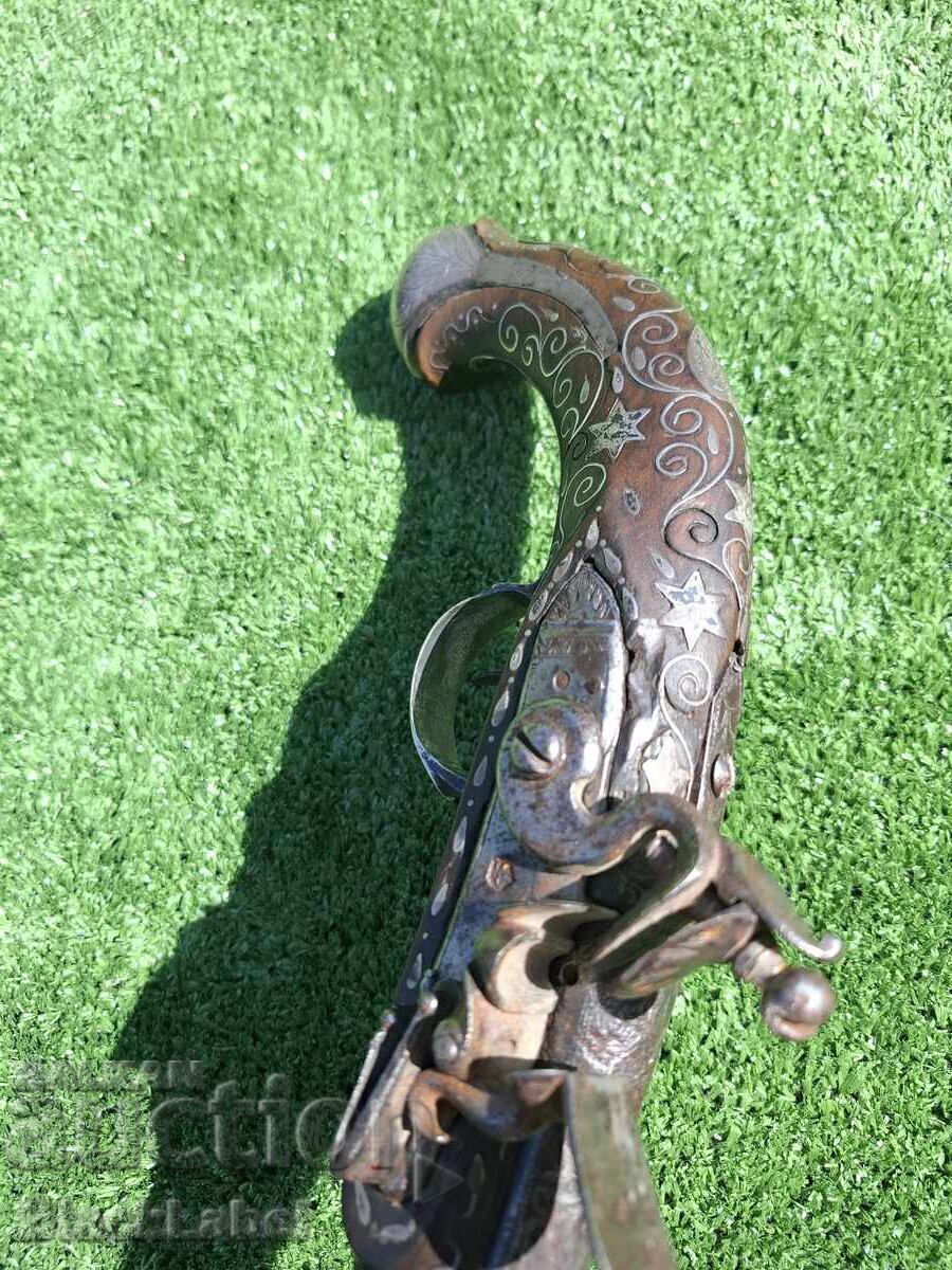 Livrarea Pistol balcanic cu cremene Livrarea Pistol balcanic cu cremene