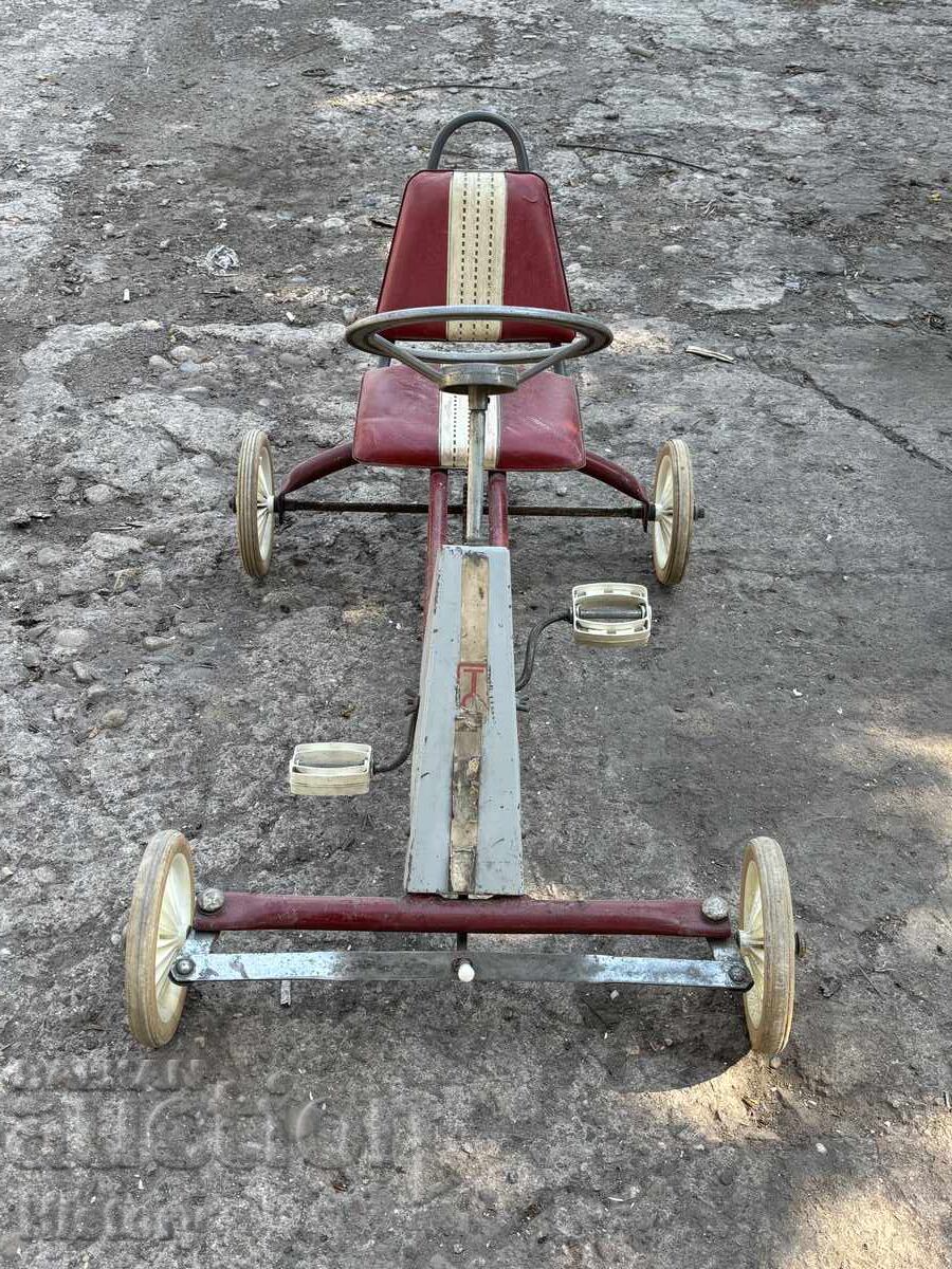 Children's pedal car with price 99.99 BGN | € 51.12