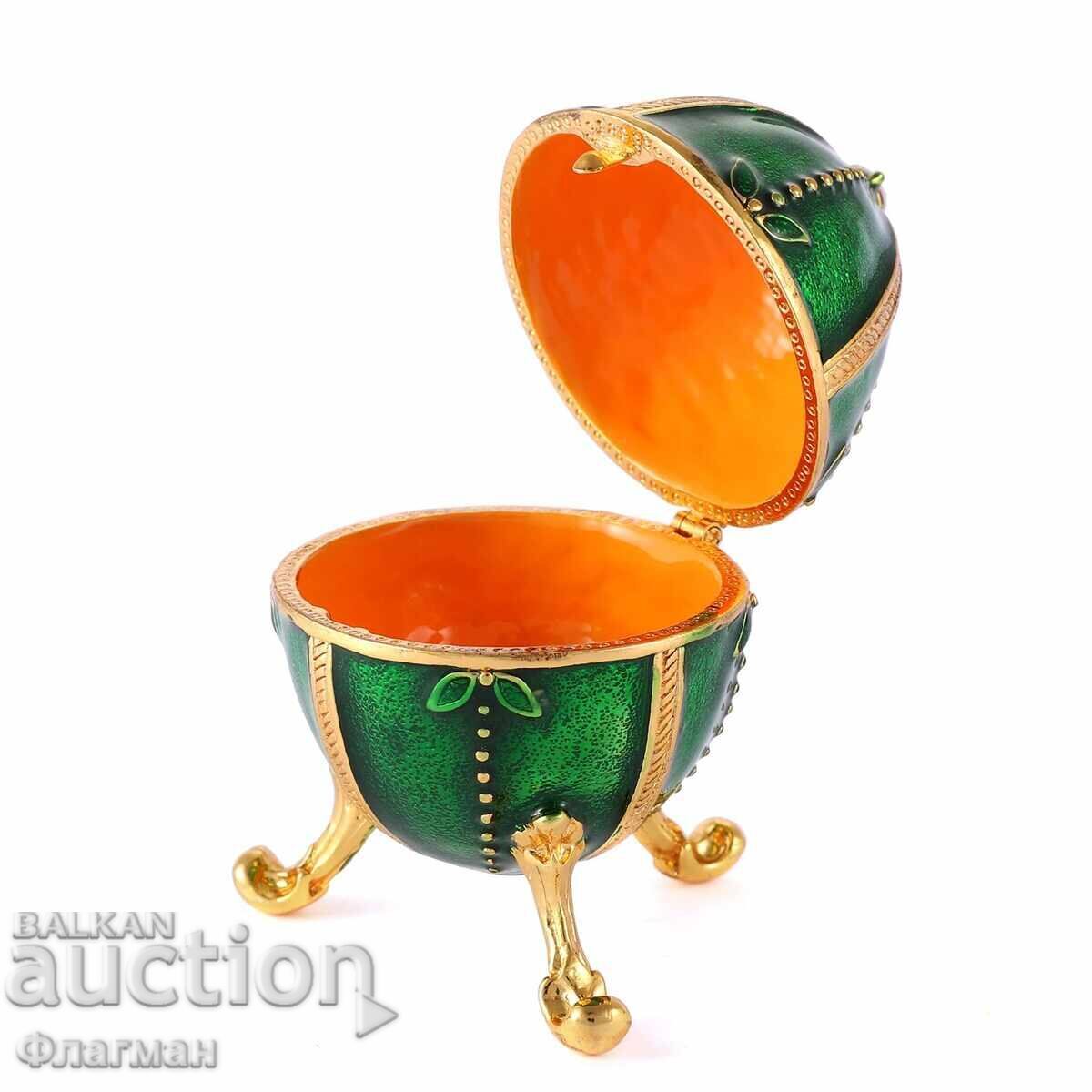 Delivery of Fabergé Egg / 1