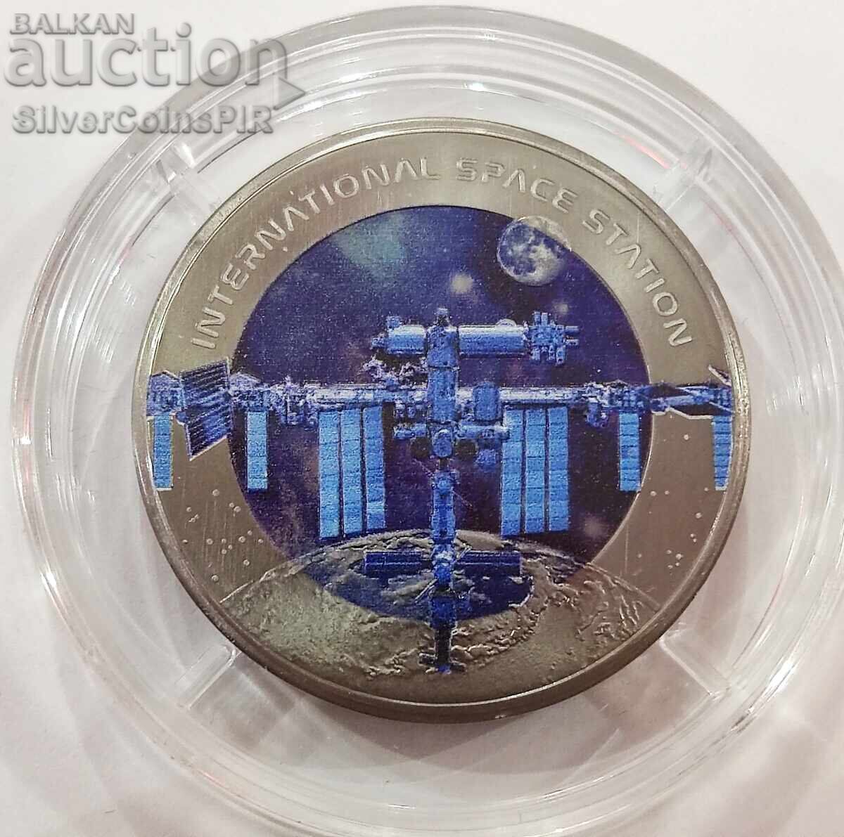 Titan 1/2 Dollar International Space Station 2023 Fiji Titan 1/2 Dollar International Space Station 2023 Fiji