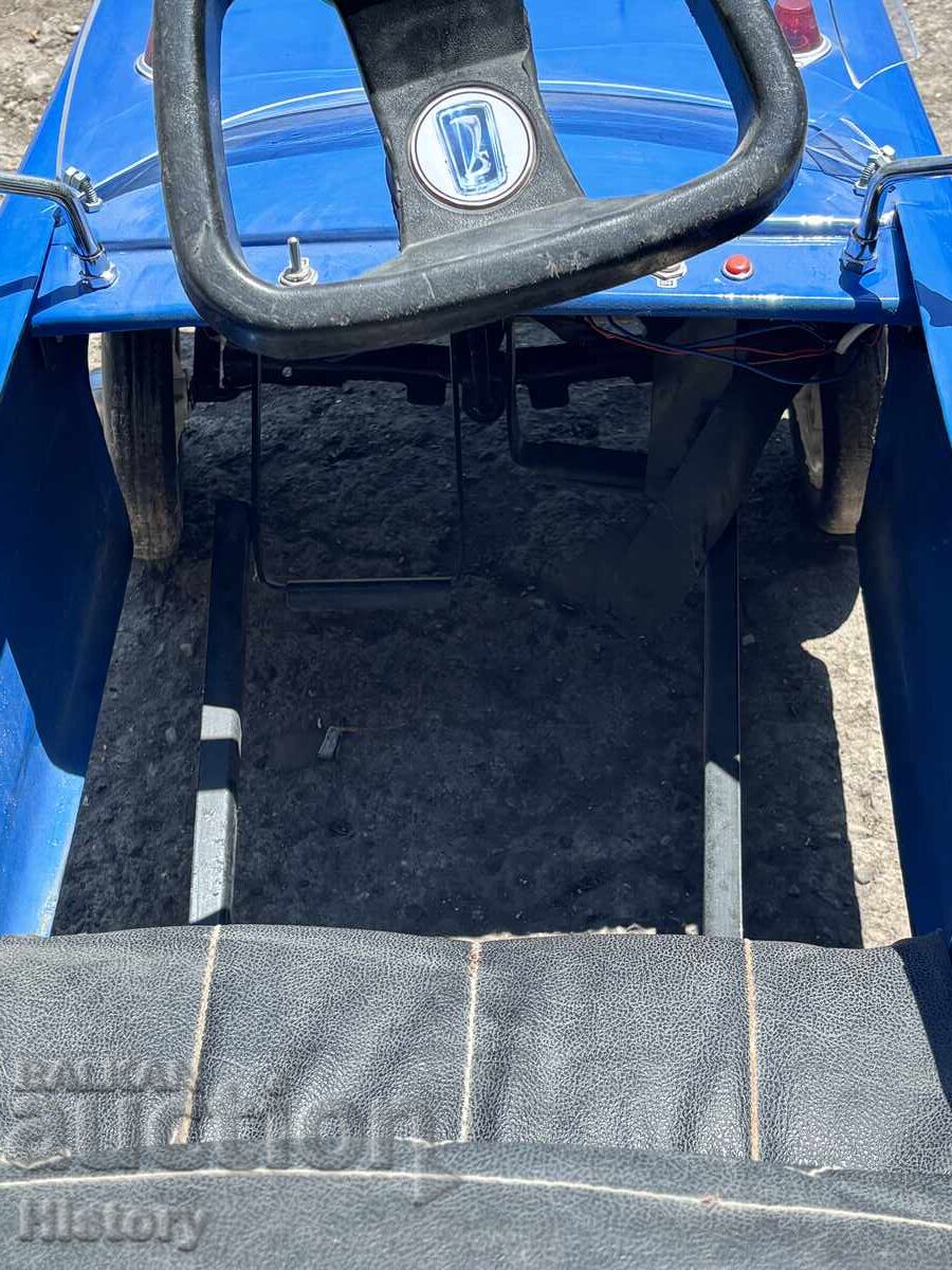 Laminated children's pedal car VAZ - 5 Laminated children's pedal car VAZ - 5