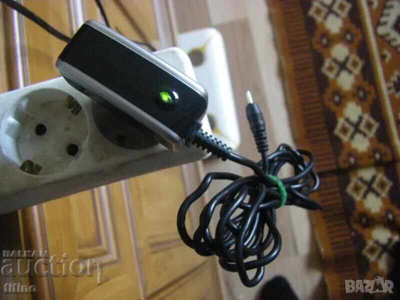 Auction  HAMA MO-12D Adapter / AC 100V-240V / DC 6.5V, 550mA