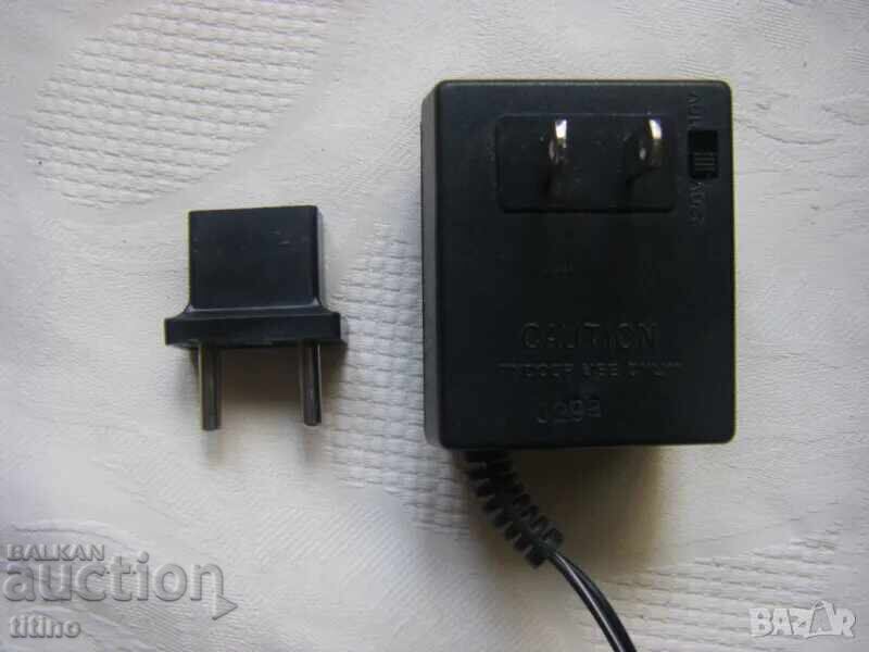 Δημοπρασία Λειτουργικός αντάπτορας PANAPHONE - AC 220V-110V/DC 12V, 300mA με υποδοχή