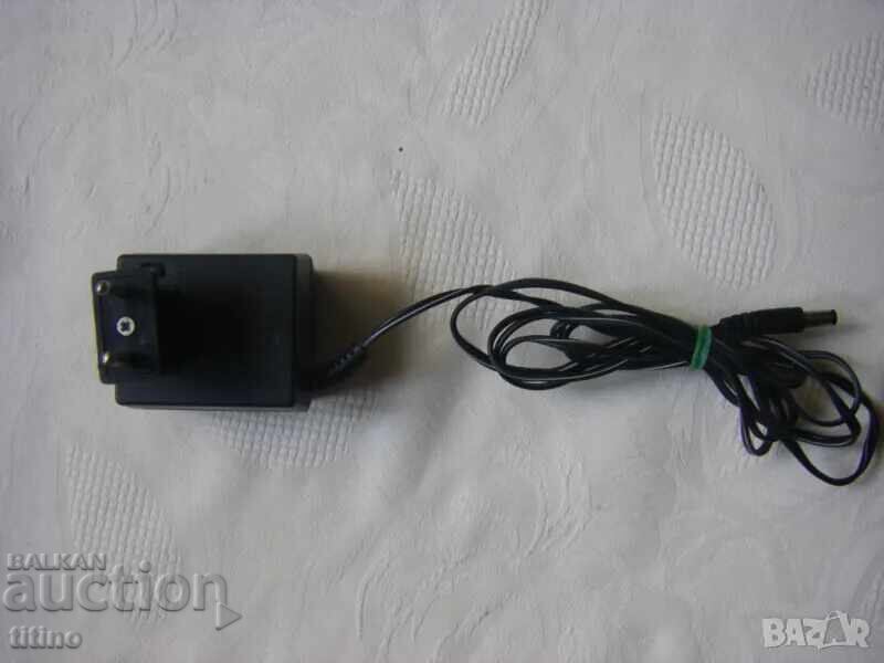 Λειτουργικός αντάπτορας PANAPHONE - AC 220V-110V/DC 12V, 300mA με υποδοχή - 6