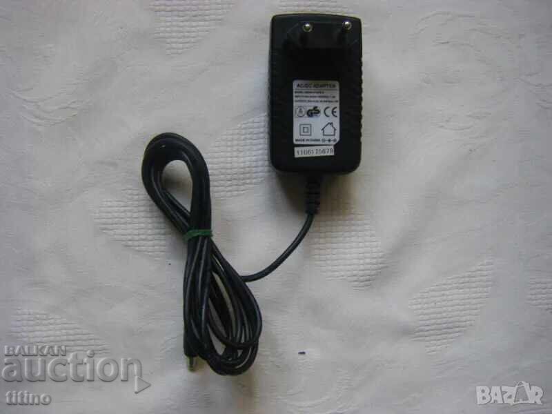 Working AC adapter 100V-240V/DC 7.5V, 3.3A with 5.5mm jack with price 2.00 BGN | € 1.02