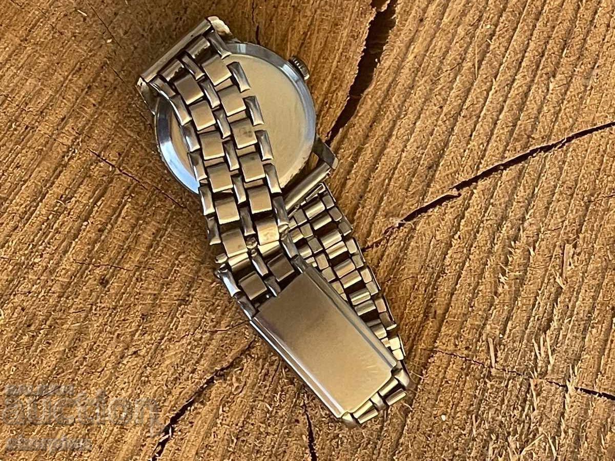 Δημοπρασία Παλιό μηχανικό ρολόι