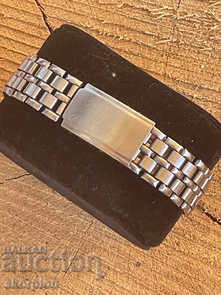 Livrarea Ceas mecanic vechi Livrarea Ceas mecanic vechi