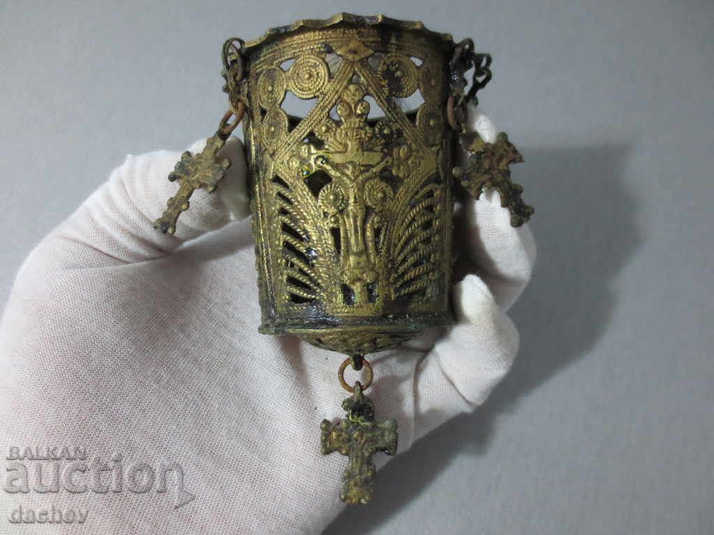 Старинно Възрожденско Домашно Българско Кандило 19Век с цена 90.00 лв. | € 46.02 Старинно Възрожденско Домашно Българско Кандило 19Век с цена 90.00 лв. | € 46.02