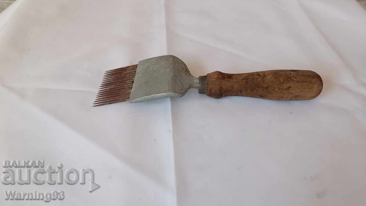Furculiță veche de apicultură pentru descapacire - 7