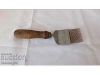 Стара пчеларска вилица за разпечатване