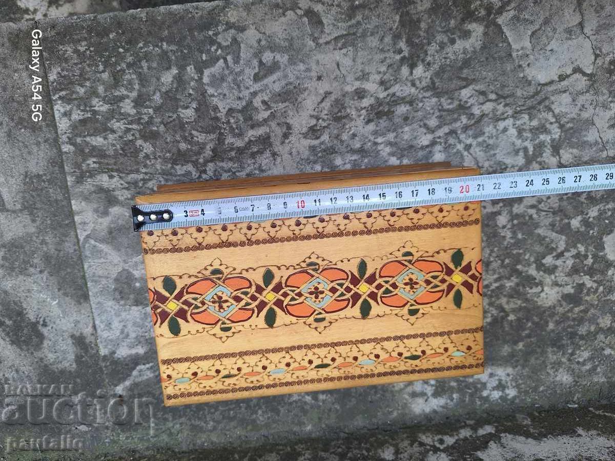 WOODEN TOBACCO BOX with price 10.00 BGN | € 5.11 WOODEN TOBACCO BOX with price 10.00 BGN | € 5.11