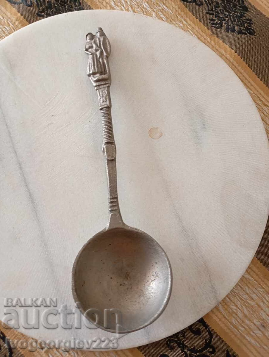 Linguriță veche pentru decorațiuni