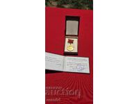 PENTRU ACTIVITATE SINDICALĂ ACTIVĂ