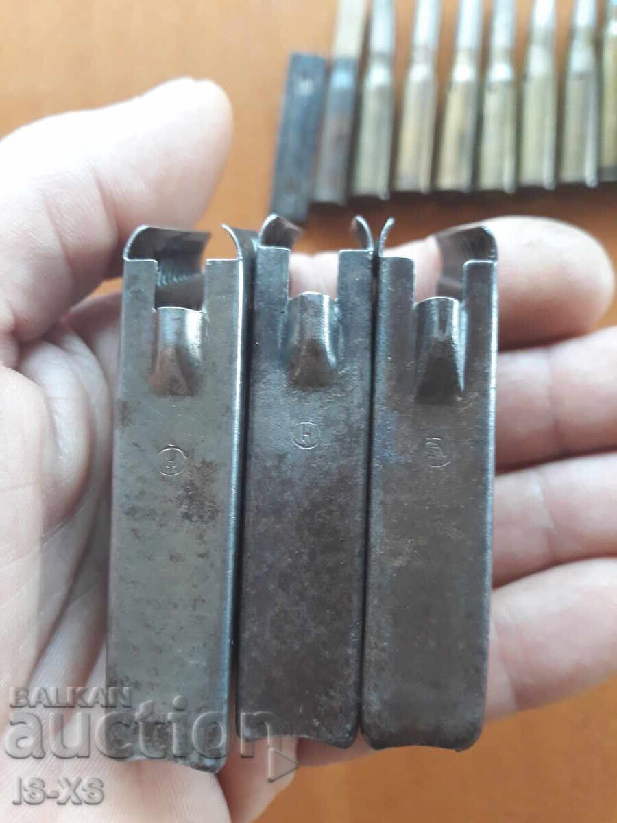 Патрони за Манлихер и пачки. с цена 170.00 лв. | € 86.92