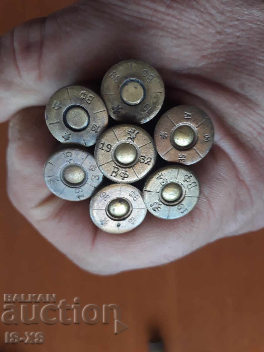 Доставка на Патрони за Манлихер и пачки.