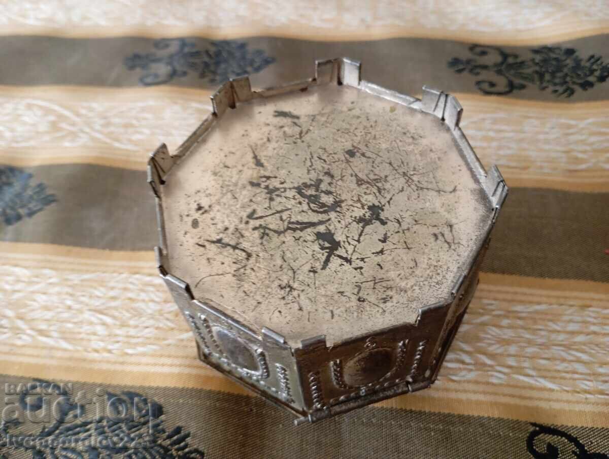 Cutie veche de bijuterii - 5