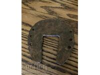 Αρχαία και σπάνια πέταλο 1