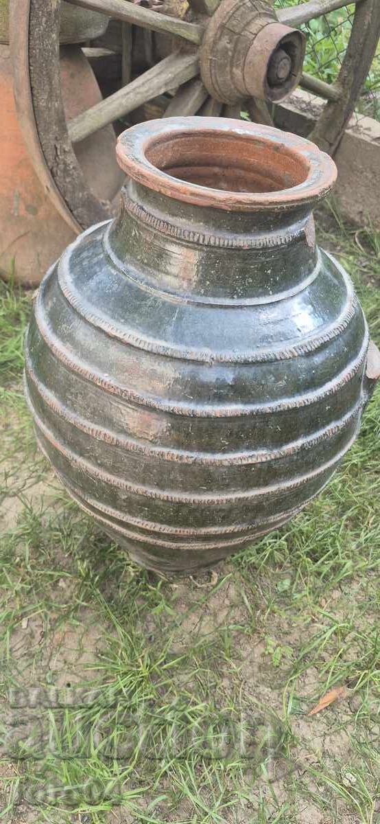 CANĂ CERAMICĂ VECHE MARE cu preț 97.00 BGN | € 49.60