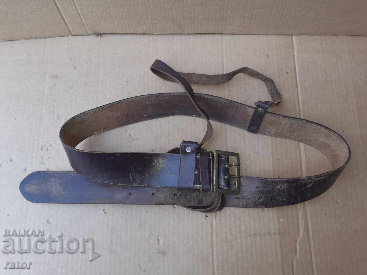 Παλαιός στρατιωτικός αξιωματικός ιμάντας με πορτοπέι, στολή