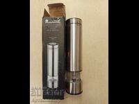 Râșniță electrică pentru sare și piper negru