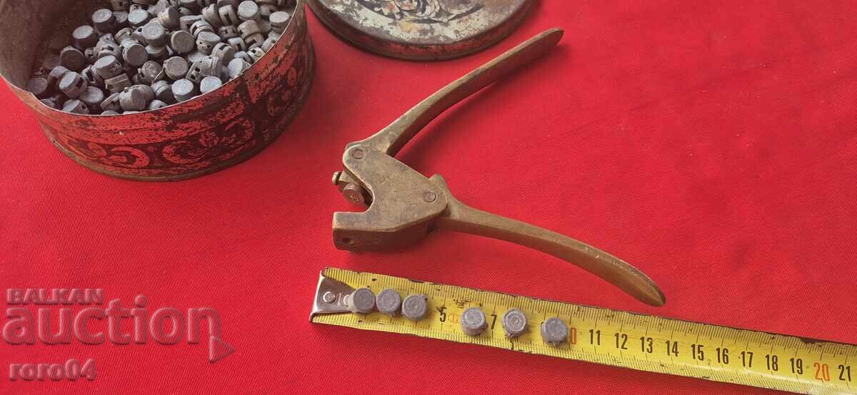 TICKS - SEALS - EVERYTHING WORKS with price 63.00 BGN | € 32.21