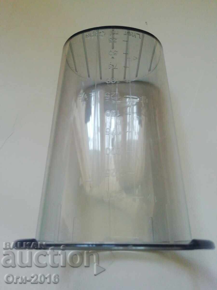Measuring cup for refrigerator with price 1.50 BGN | € 0.77