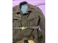 Jachetă socială și curea militară