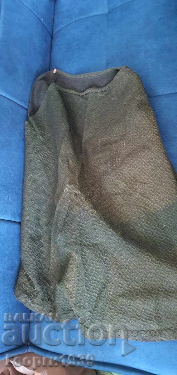 Γυναικείες παλιές παραδοσιακές φούστες Γυναικείες παλιές παραδοσιακές φούστες