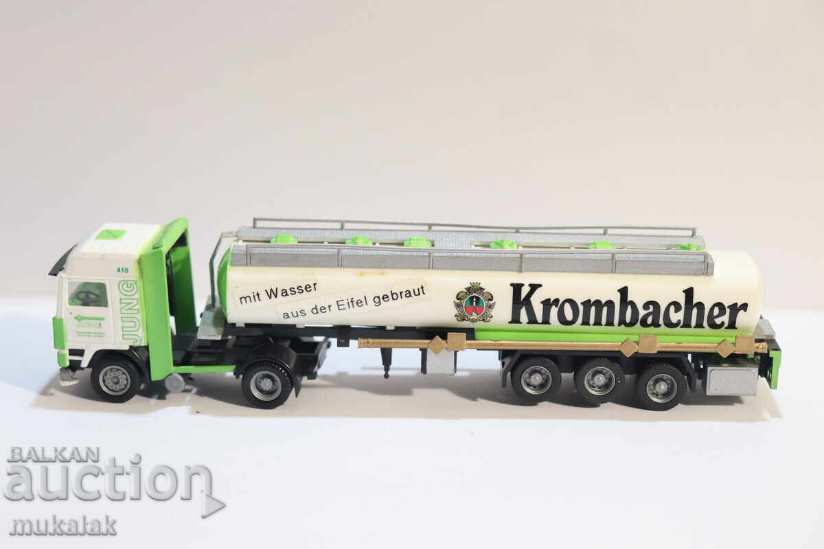 Auction  HERPA H0 1/87 VOLVO TANKER TRUCK MODEL TIR