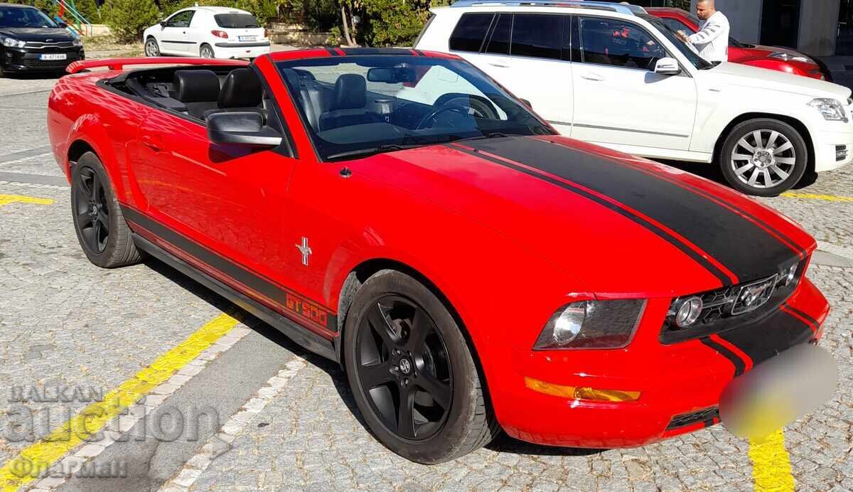 Licitație Închiriere de mașină pentru nunți, baluri, ședințe foto, videoclipuri Licitație Închiriere de mașină pentru nunți, baluri, ședințe foto, videoclipuri