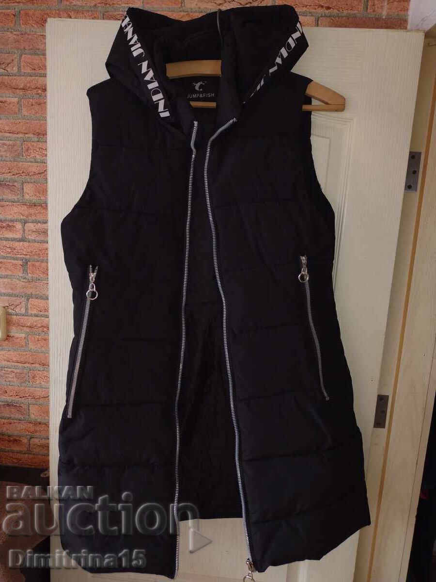 Women's long vest with price 75.00 BGN | € 38.35 Women's long vest with price 75.00 BGN | € 38.35