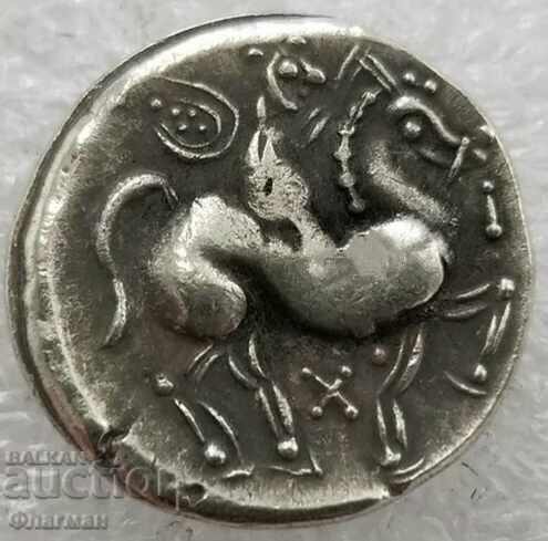 Τετράδραχμο Δουνάβιοι Κέλτες, 300 - 200 π.Χ. ΑΝΤΙΓΡΑΦΟ με τιμή 20.00 BGN | € 10.23