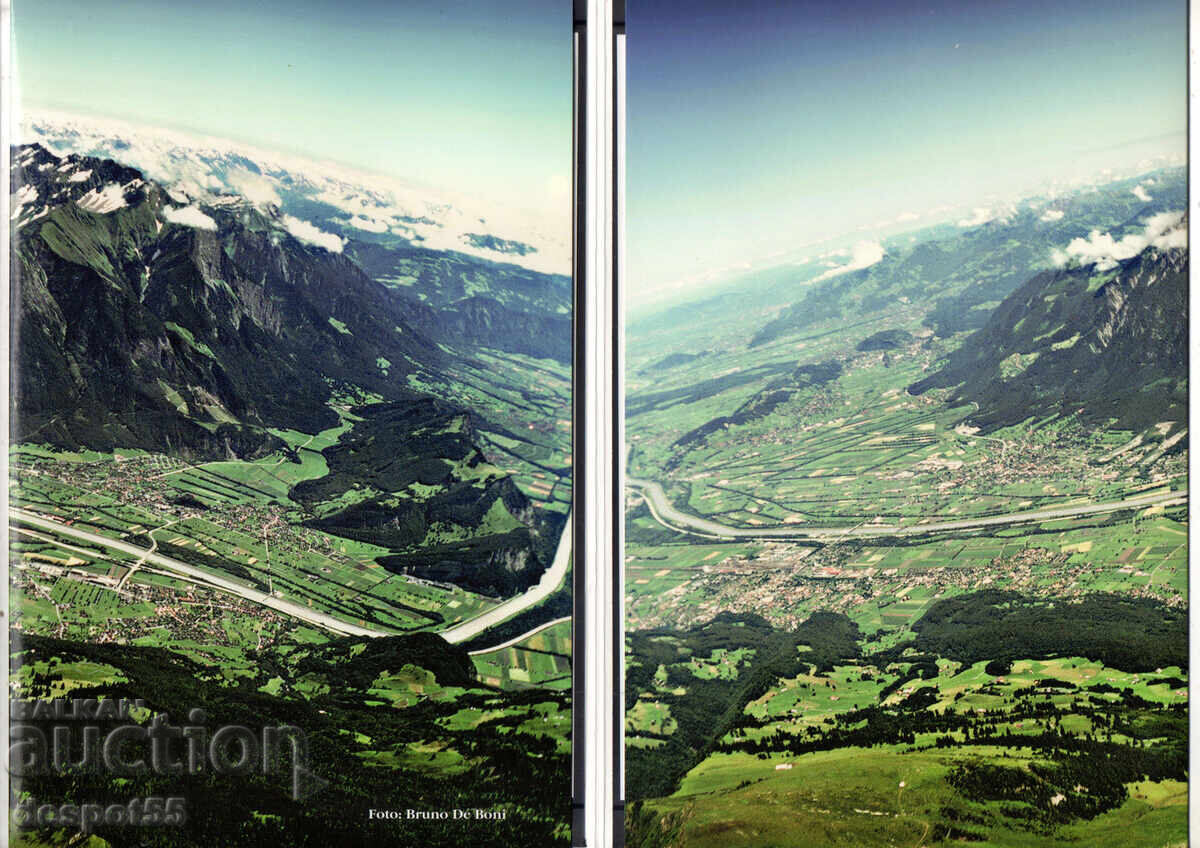 Delivery of 2002. Liechtenstein. 90 years of Liechtenstein stamps. 2 blocks