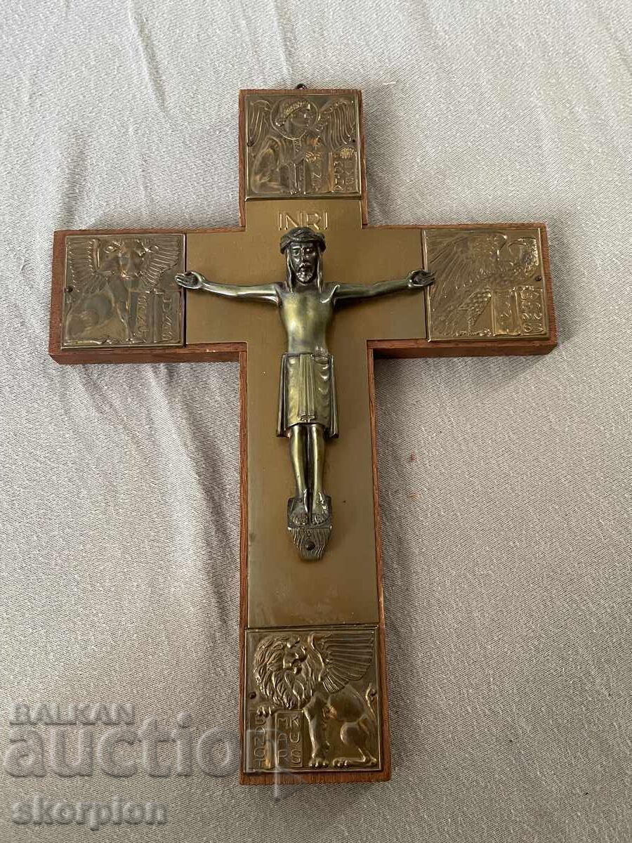 Кръст в стил Арт Деко с евангелистите около 1930 г.