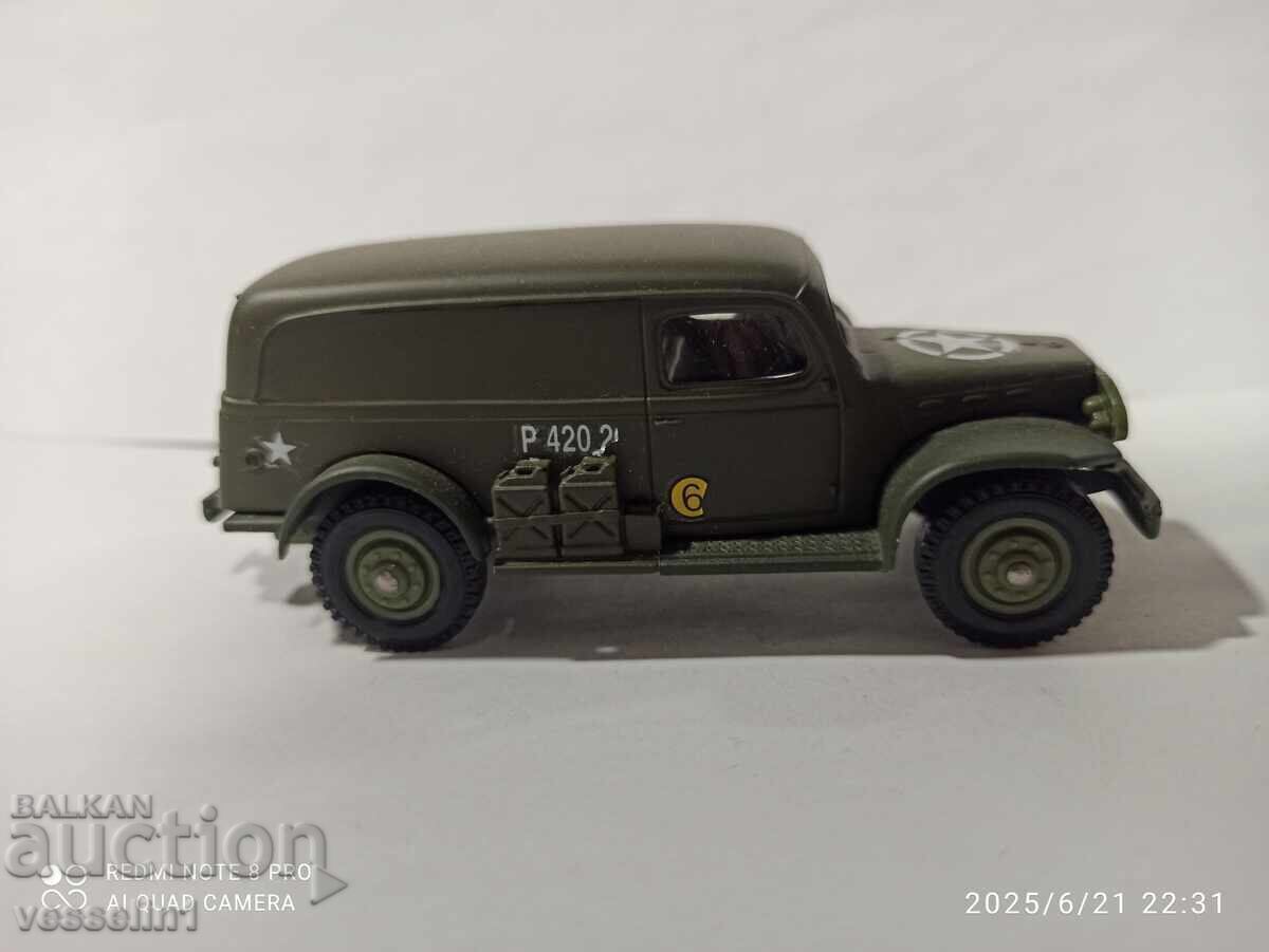Mașină militară 1/50 - DODGE WC54 US ARMY solido cu preț € 20.00 | 39.12 BGN