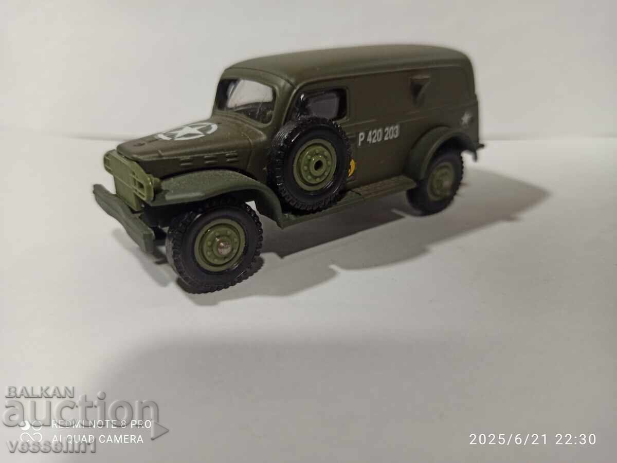 Στρατιωτικό όχημα 1/50 - DODGE WC54 US ARMY solido