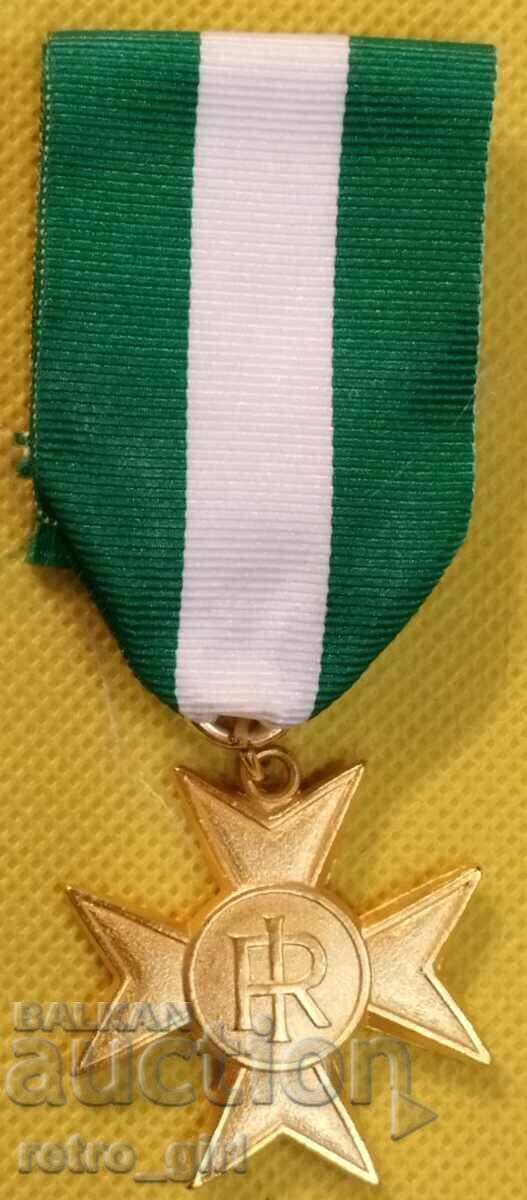 Επιχρυσωμένος σταυρός για 25 χρόνια υπηρεσίας υπολοχαγών Ιταλίας