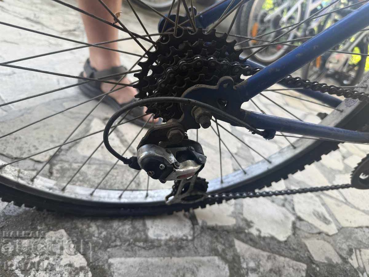 Licitație Bicicletă, Velosiped