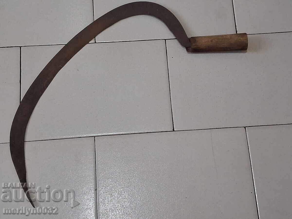 Παλιό δρεπάνι, λεπίδα, σφυρήλατο σίδερο με τιμή 38.00 BGN | € 19.43